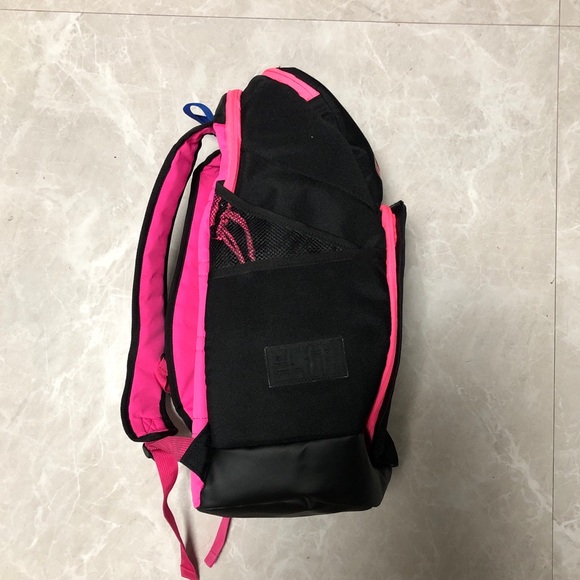 🍭Nike Basketball Backpack Air Cushion Backpack（Pink back） - Picture 2 of 4
